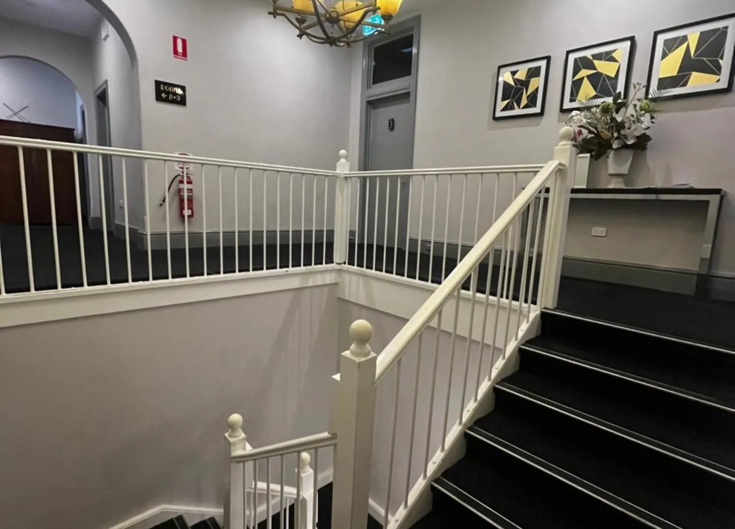 The Stirling Arms Hotel Perth Australia